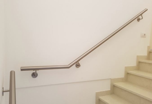 Corrimano tondo saldato